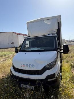 2   -  Lote 2  9248-JVM   —   Iveco Daily IS70CT2BA — Camión caja + PLE