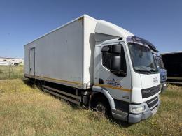 4   -  Lote 4  7885-LJM   —   DAF LF 45.220 — Camión caja + PLE
